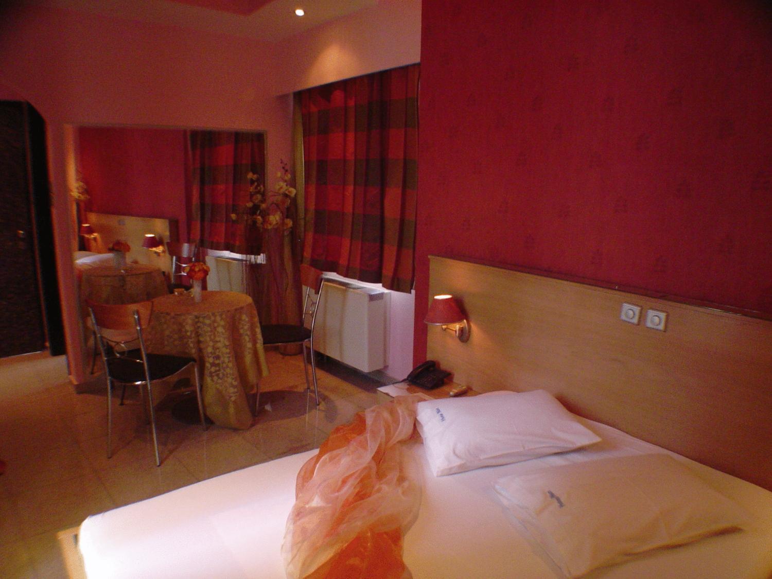 Hotel Niki Pireu