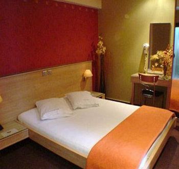 Hotel Niki 2*
